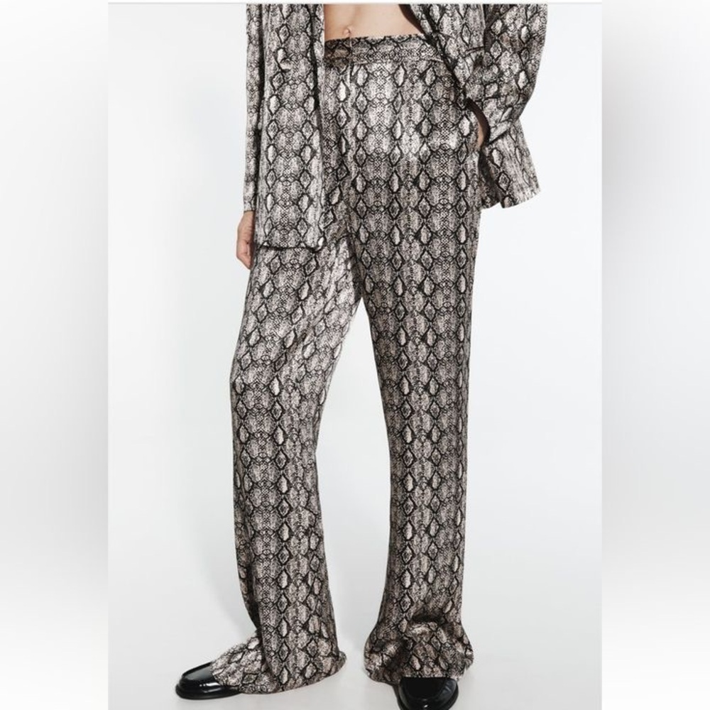 Zara Snake Print Flared Pants – Size S – New with Tags